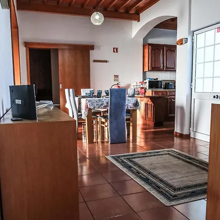 Vakantiehuis Fun And Fly House Praia da Vitória