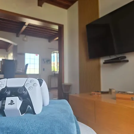 Vakantiehuis Fun And Fly House